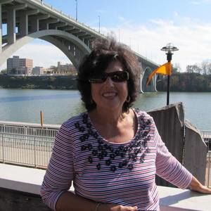 Meet your Posher, Deanna